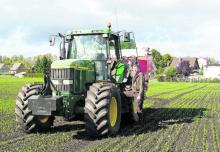 La croissance des plantes sous étroite surveillance (Agrarzeitung 10/2011)-Photo : privée